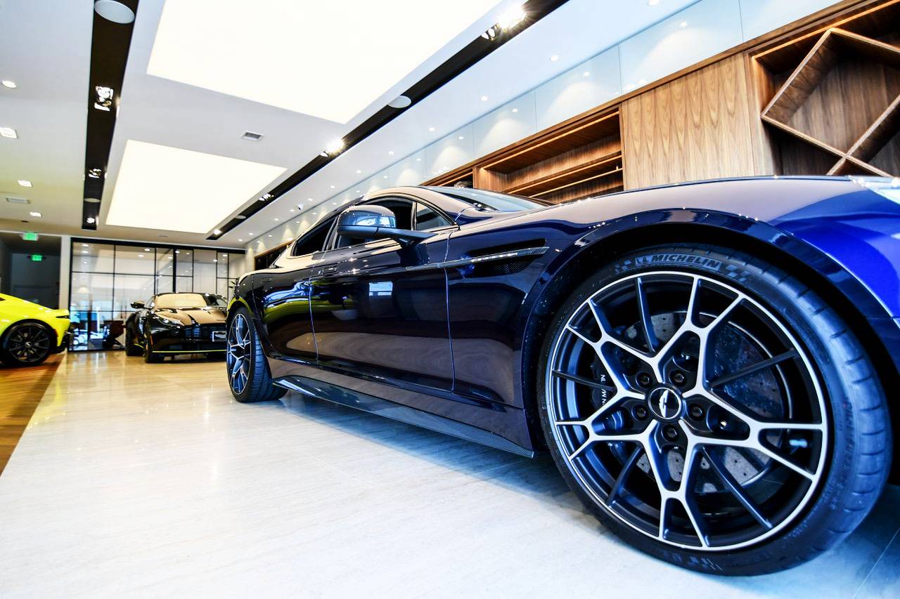 WEBSITE IDEOLI PROJECTS ASTON MARTIN FOOTER